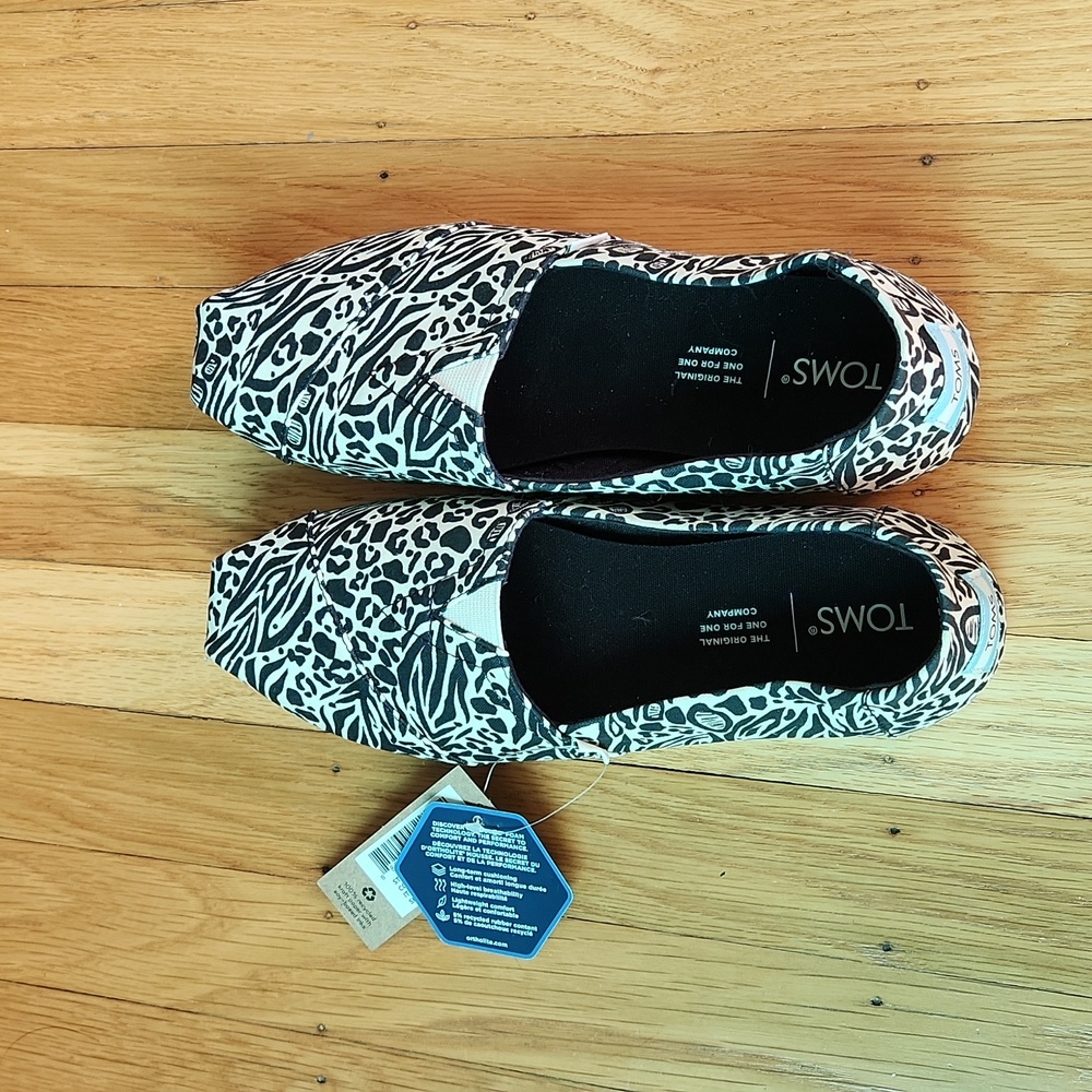 Brand New With Tags Toms